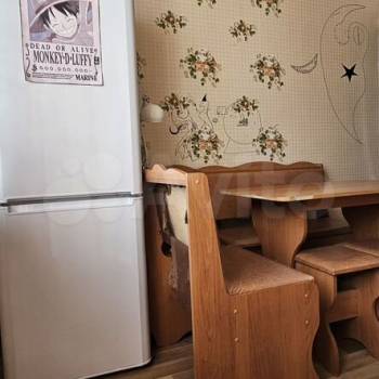 Продается 1-комнатная квартира, 33 м²