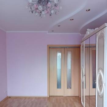 Продается 3-х комнатная квартира, 63 м²