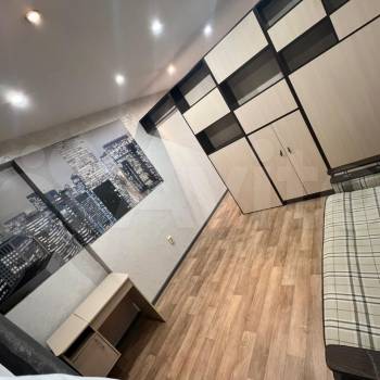 Сдается 1-комнатная квартира, 45 м²