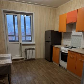 Сдается 1-комнатная квартира, 38,8 м²