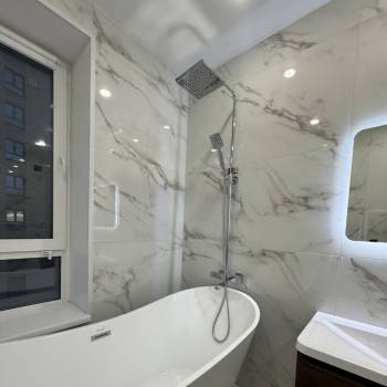 Сдается 1-комнатная квартира, 62 м²