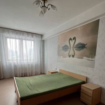 Сдается Многокомнатная квартира, 100 м²