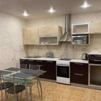 Сдается 2-х комнатная квартира, 65 м²