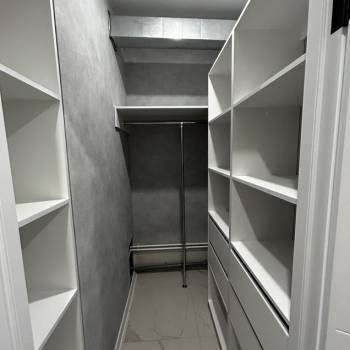 Продается 1-комнатная квартира, 32 м²