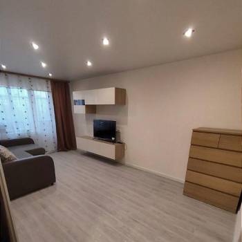 Сдается Многокомнатная квартира, 63 м²