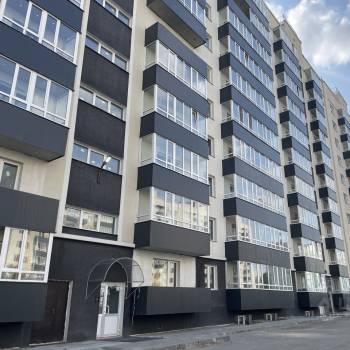Продается 1-комнатная квартира, 58 м²