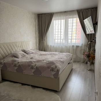 Продается 1-комнатная квартира, 33 м²