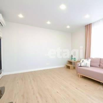 Сдается 2-х комнатная квартира, 60 м²