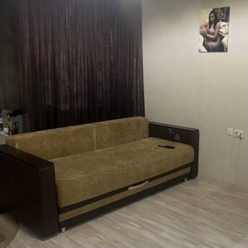 Продается 1-комнатная квартира, 40 м²