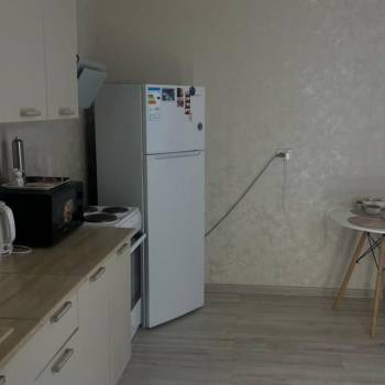 Продается 1-комнатная квартира, 37 м²