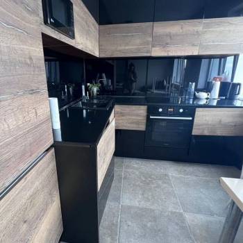 Сдается 1-комнатная квартира, 45 м²