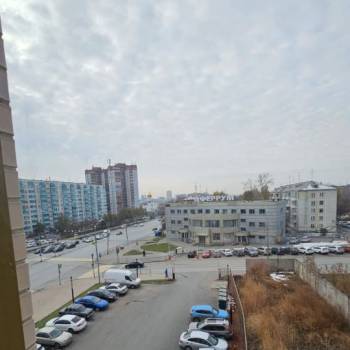 Продается 1-комнатная квартира, 45,3 м²