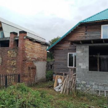 Продается Дом, 240 м²