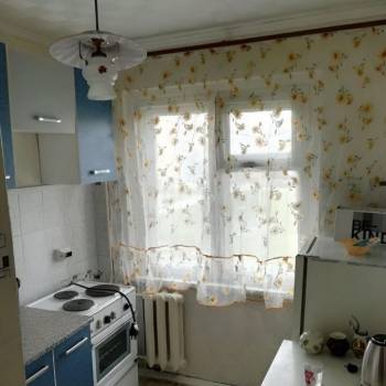 Сдается Многокомнатная квартира, 60 м²