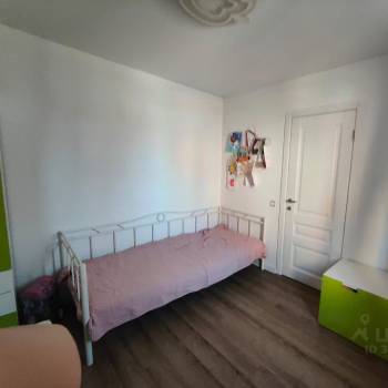 Продается Многокомнатная квартира, 62 м²