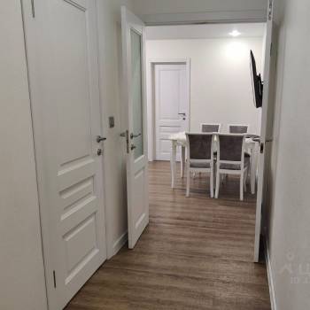 Продается Многокомнатная квартира, 62 м²