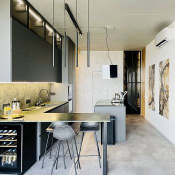 Продается 3-х комнатная квартира, 103 м²