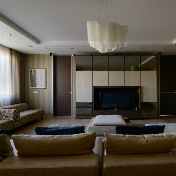 Продается 3-х комнатная квартира, 137 м²