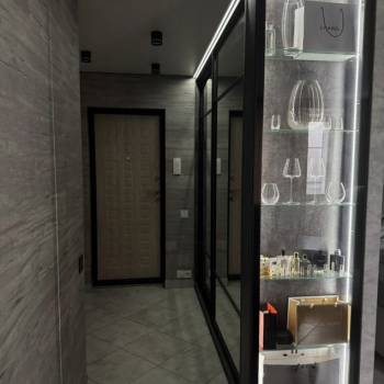 Продается 1-комнатная квартира, 32 м²