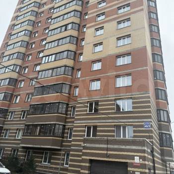 Продается 1-комнатная квартира, 38 м²