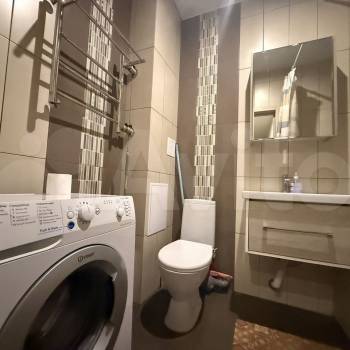 Продается 1-комнатная квартира, 38 м²