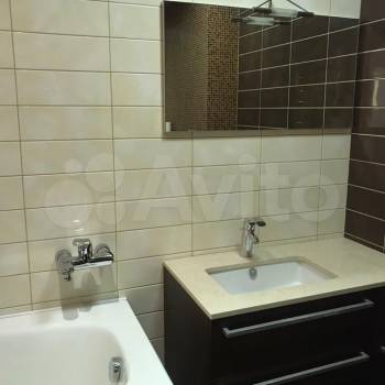 Сдается 2-х комнатная квартира, 70 м²