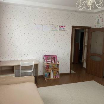 Продается 3-х комнатная квартира, 79,6 м²