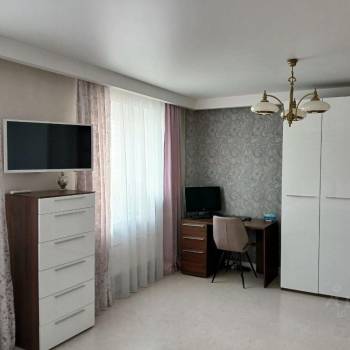 Продается Многокомнатная квартира, 107,7 м²