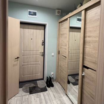 Продается 1-комнатная квартира, 32 м²