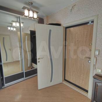 Продается 1-комнатная квартира, 46,7 м²