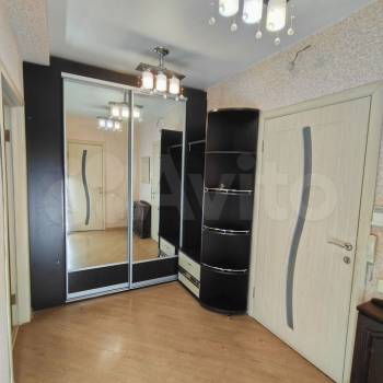 Продается 1-комнатная квартира, 46,7 м²