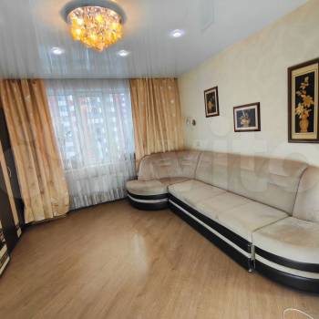 Продается 1-комнатная квартира, 46,7 м²