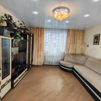 Продается 1-комнатная квартира, 46,7 м²