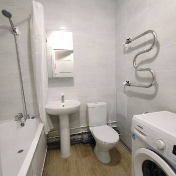 Сдается 1-комнатная квартира, 40,7 м²