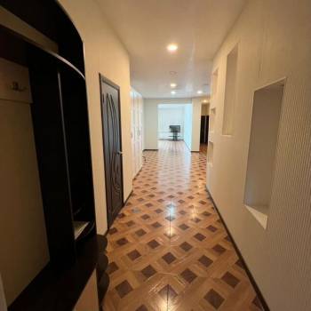 Сдается Многокомнатная квартира, 140 м²