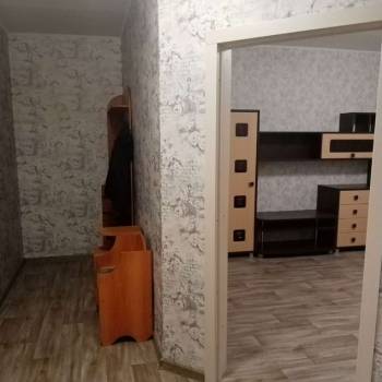Сдается 1-комнатная квартира, 42 м²