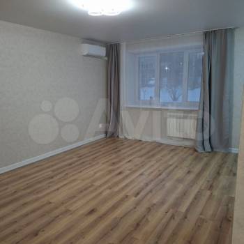 Продается 2-х комнатная квартира, 42 м²