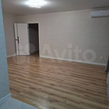 Продается 2-х комнатная квартира, 42 м²