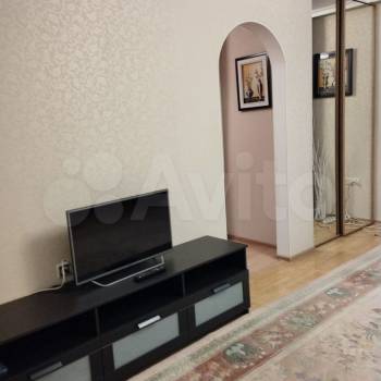 Сдается Многокомнатная квартира, 82 м²