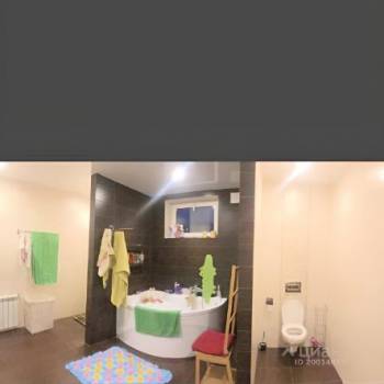 Продается Дом, 180 м²