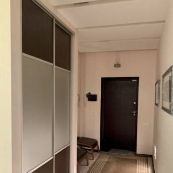 Сдается Многокомнатная квартира, 190 м²