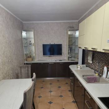 Продается 3-х комнатная квартира, 90 м²