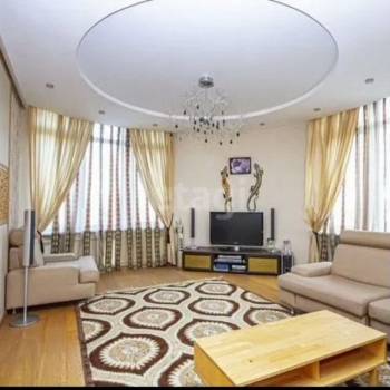 Продается 2-х комнатная квартира, 84,3 м²