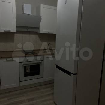 Сдается 1-комнатная квартира, 41 м²