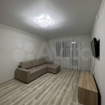 Сдается 1-комнатная квартира, 41 м²