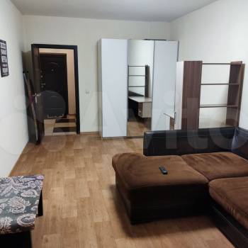 Сдается 1-комнатная квартира, 44 м²