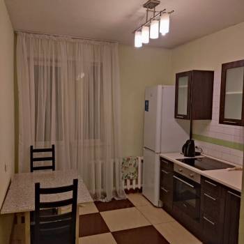 Сдается 1-комнатная квартира, 44 м²