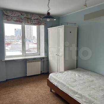 Сдается Многокомнатная квартира, 64 м²