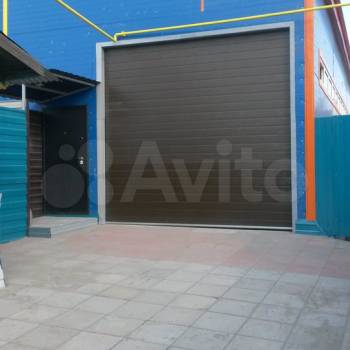 Сдается Нежилое помещение, 240 м²