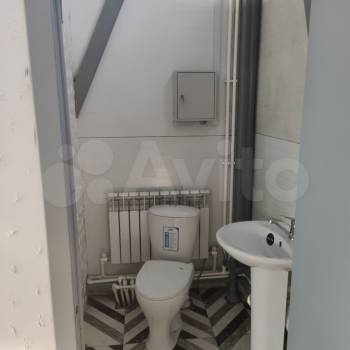 Сдается Нежилое помещение, 240 м²